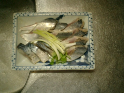 03)しめ鯖と一緒に、うるめ鰯酢浸けを食った.JPG